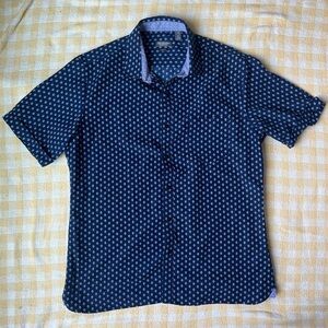 Van Heusen Blue Patterned Tee Shirt